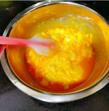 簡約款小清新奶油蛋糕，簡單易做，好吃又好看